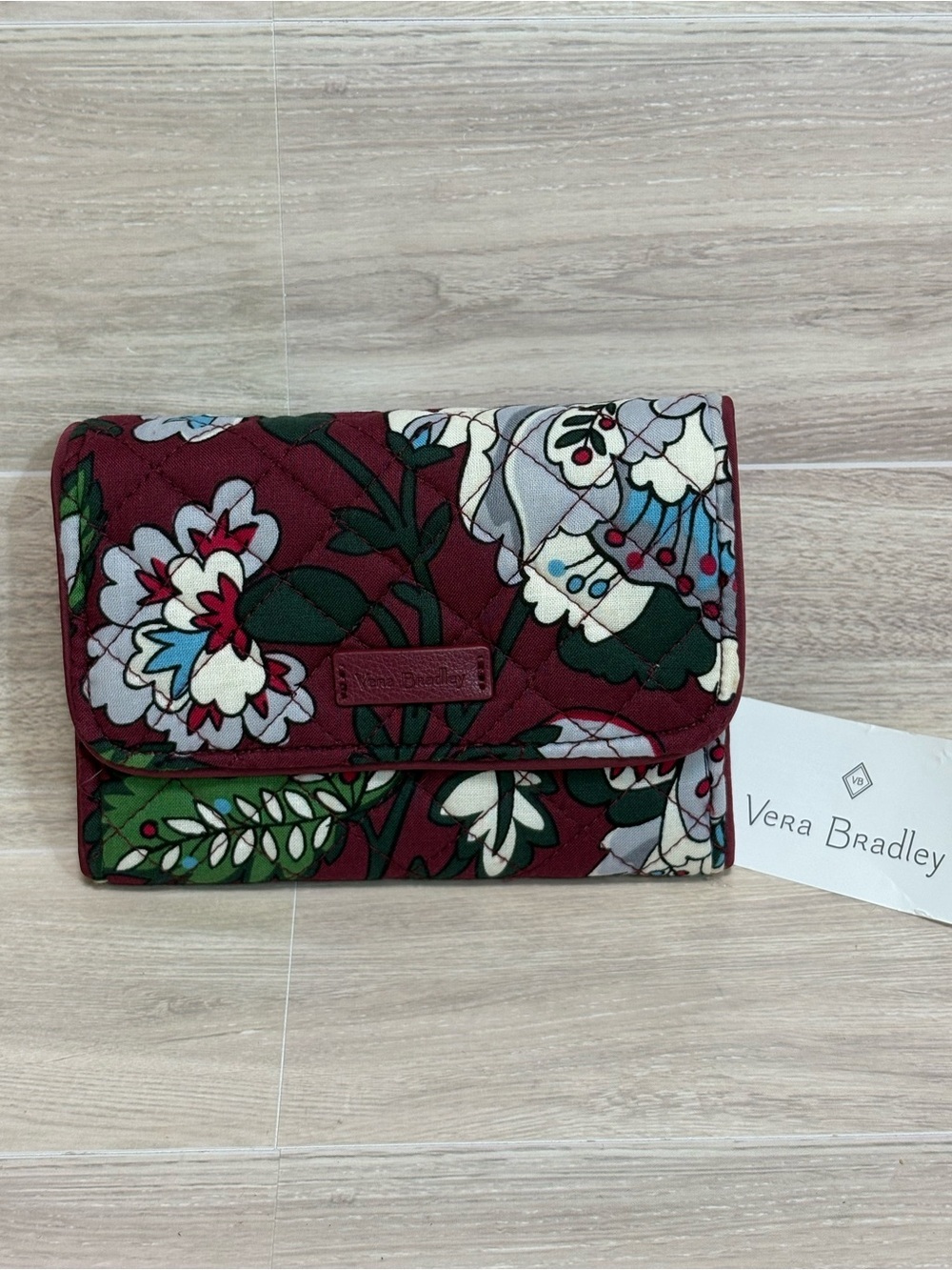NWT Vera Bradley / Iconic RFID Riley Compact Wallet Bordeaux Blooms Floral Print